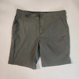 Gerry Men’s Green Stretch Cargo Shorts Size 36 Outdoor Casual